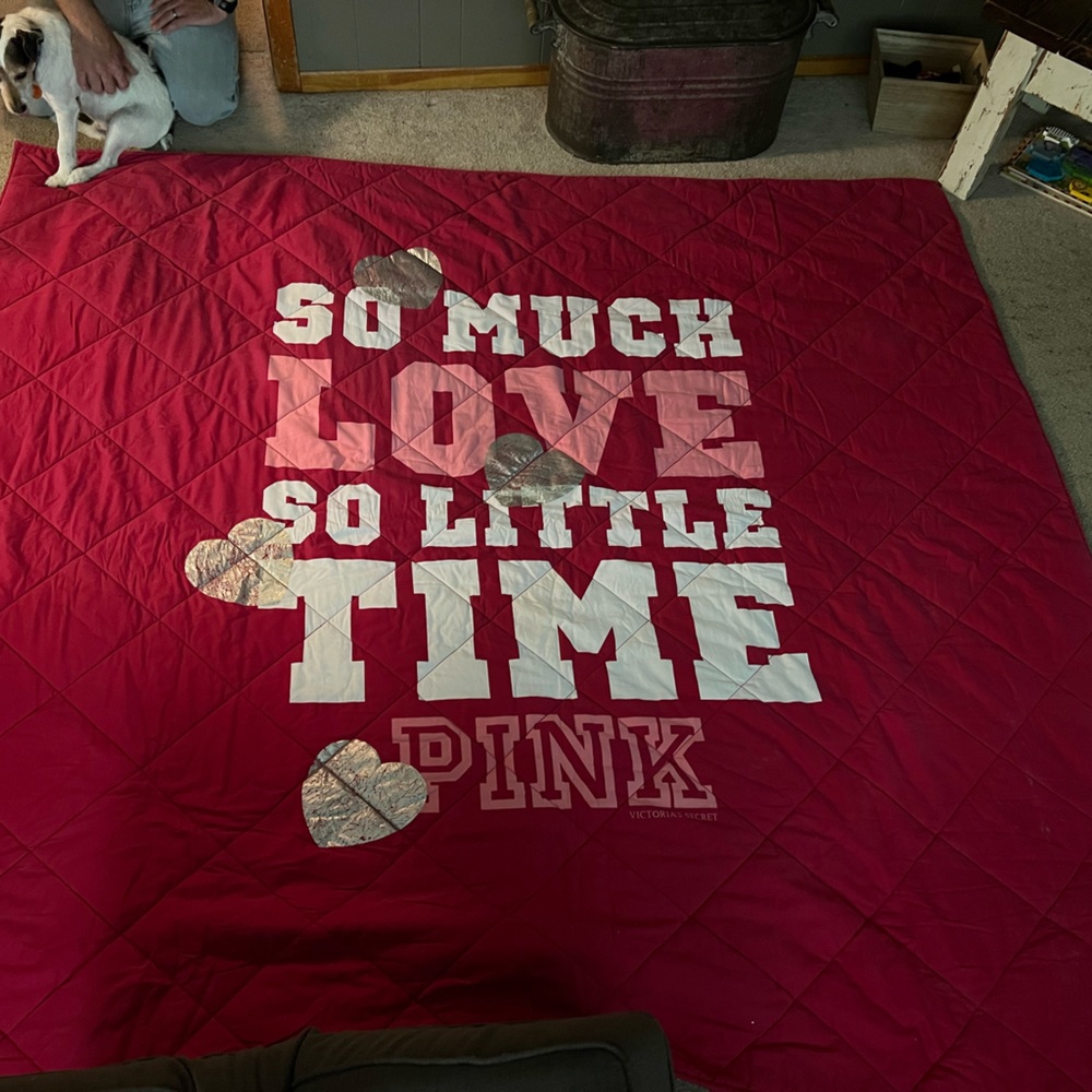 Rare Victoria Secret Pink Comforter/quilt!!!